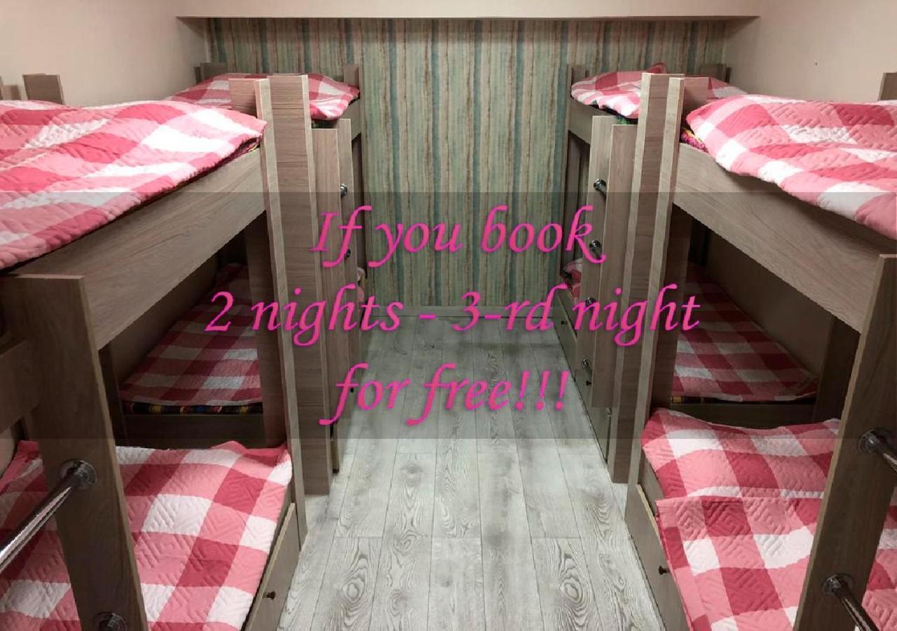 Apple City Hostel Almatı Dış mekan fotoğraf